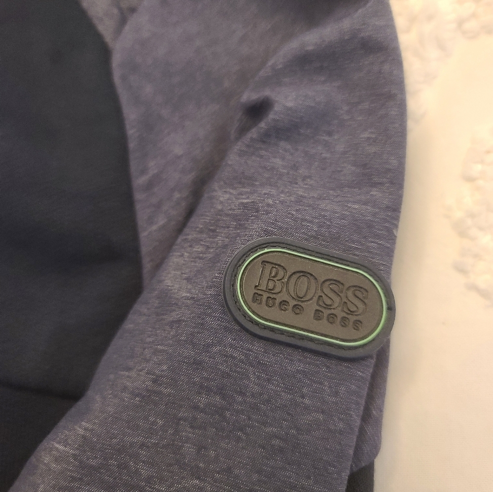 Hugo Boss Zip Up - Picture 5 of 5